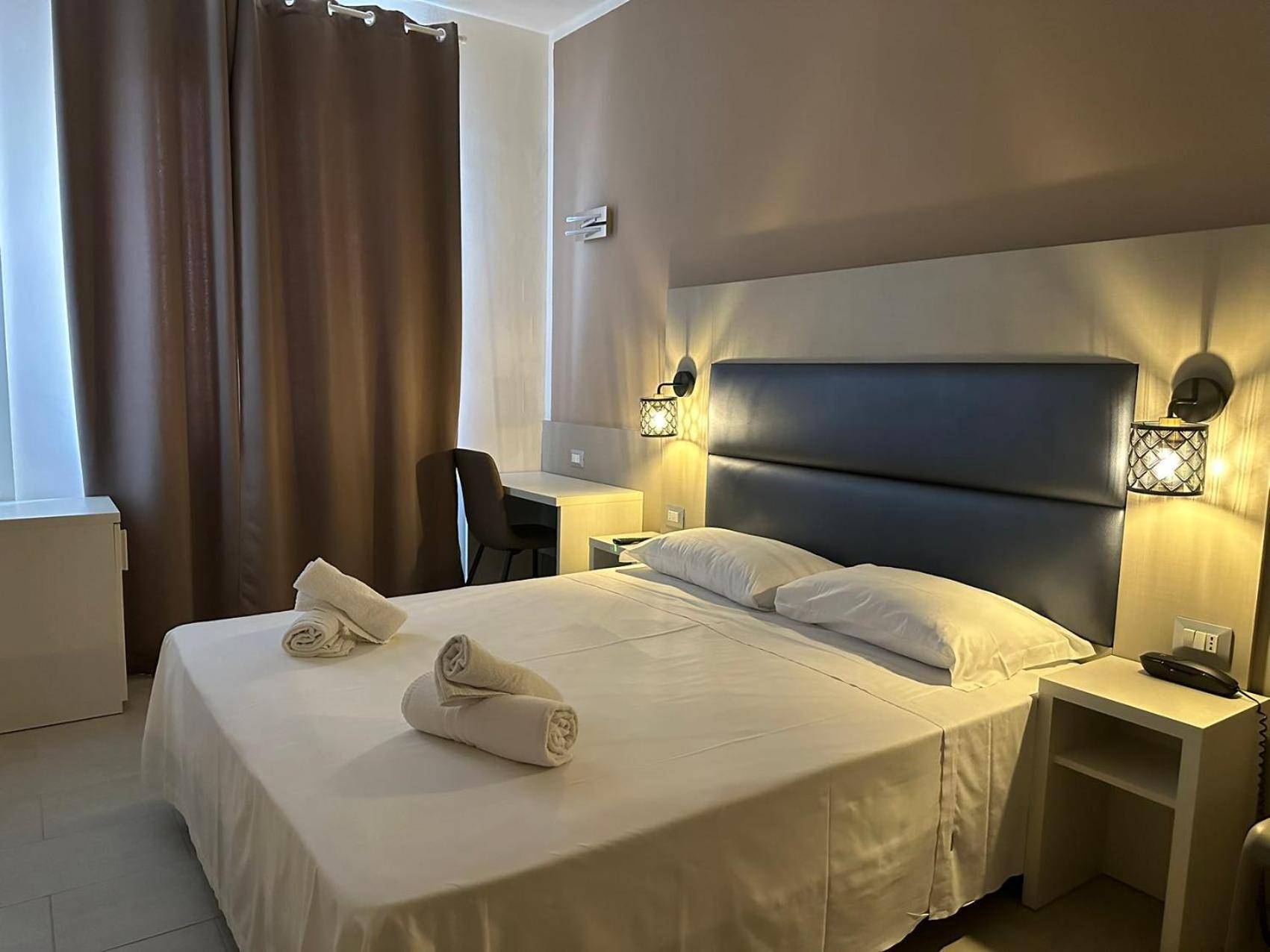 Hotel City 20 Милан Экстерьер фото